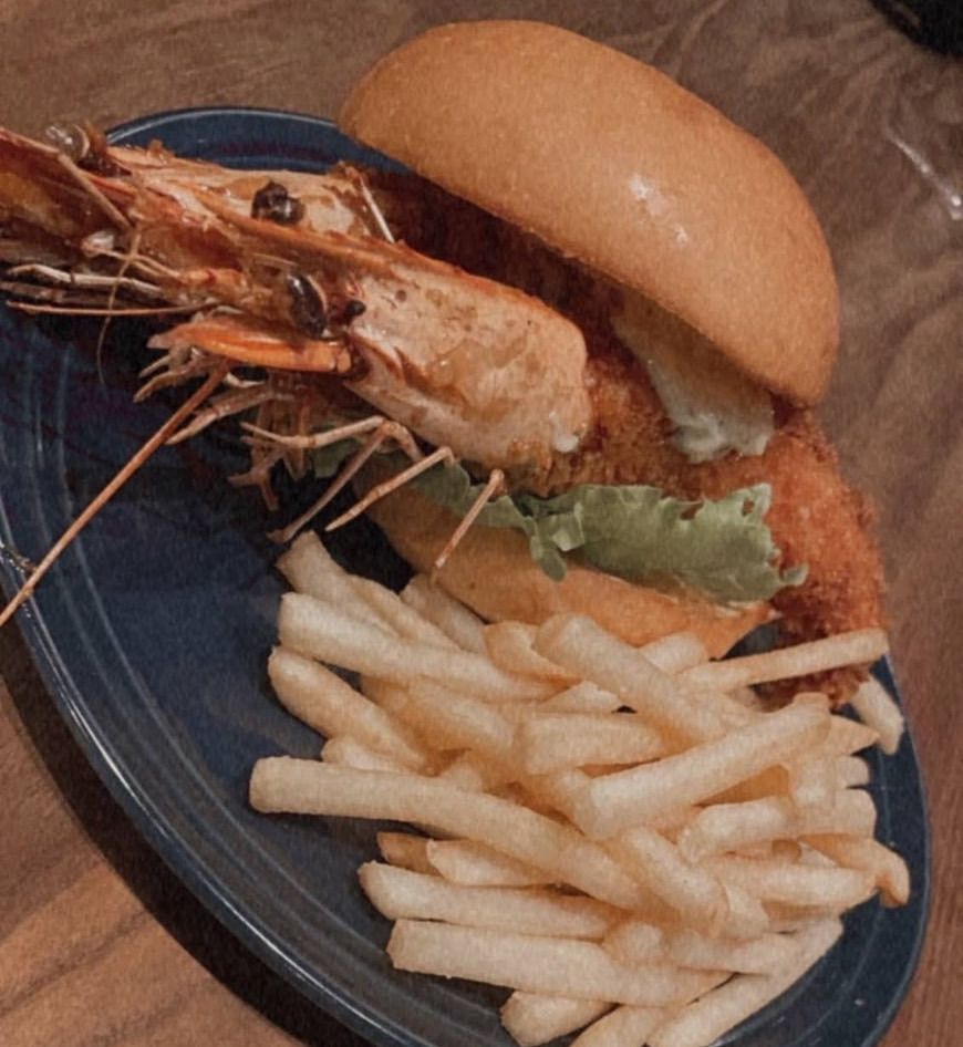 ROUTE65 ライダー全員集合！！ 大阪湾沿いのハンバーガーカフェ